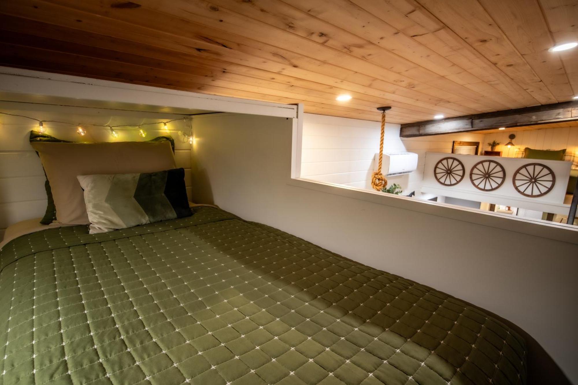 Unique Tiny Home Minutes From Downtown 埃伦斯堡 外观 照片
