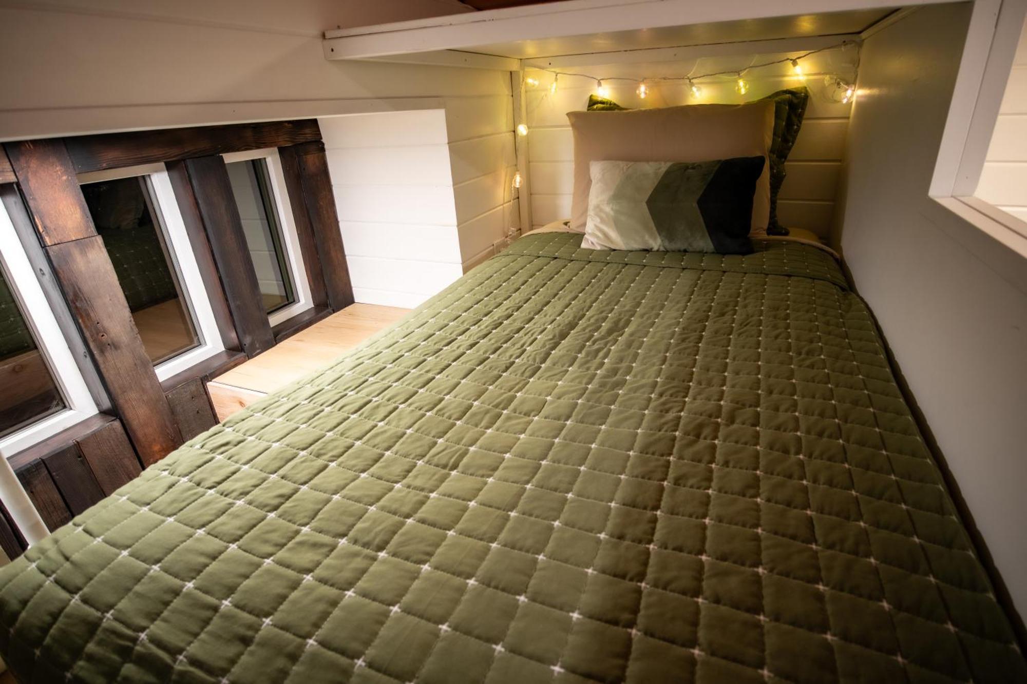 Unique Tiny Home Minutes From Downtown 埃伦斯堡 外观 照片
