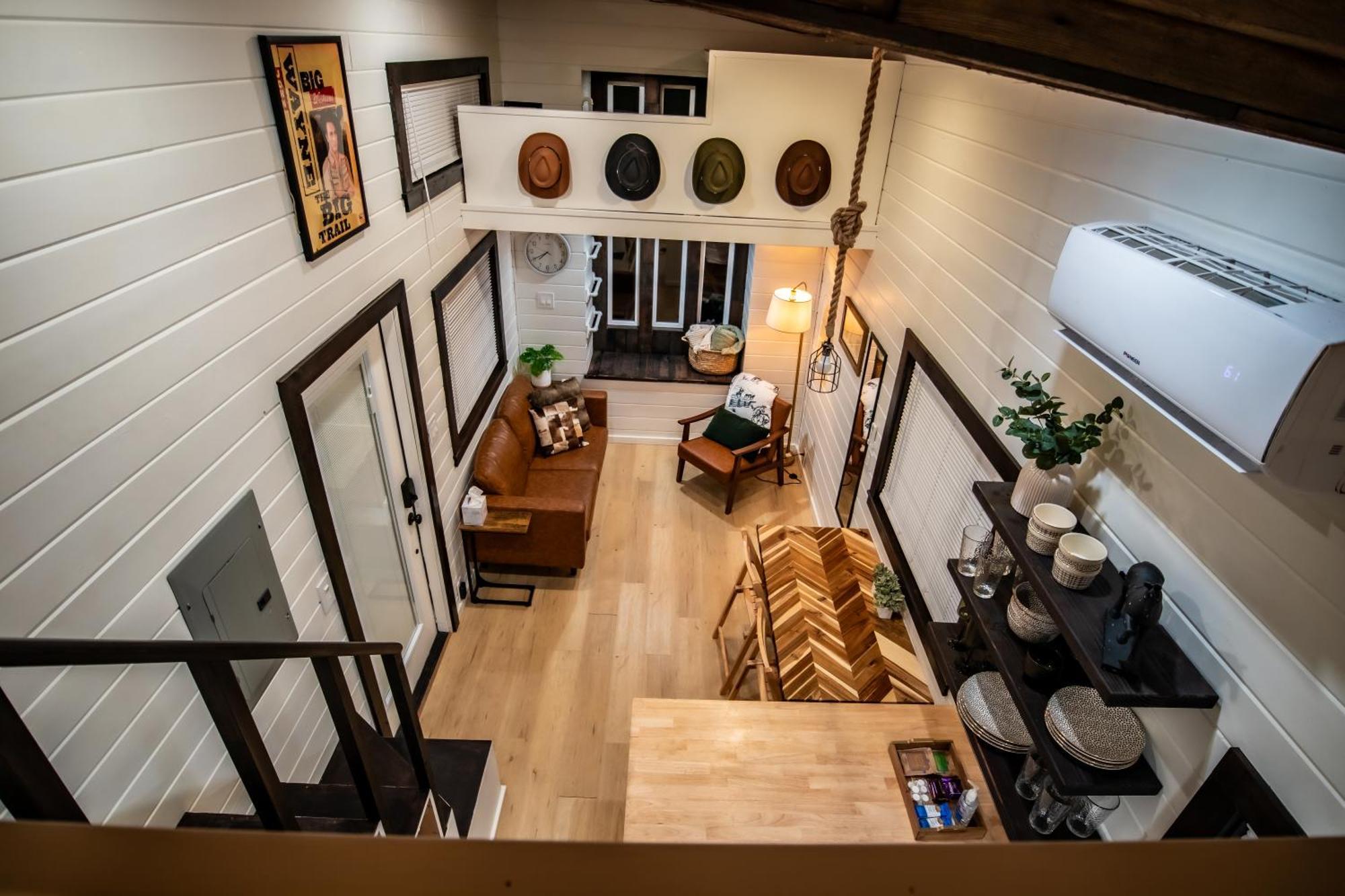 Unique Tiny Home Minutes From Downtown 埃伦斯堡 外观 照片